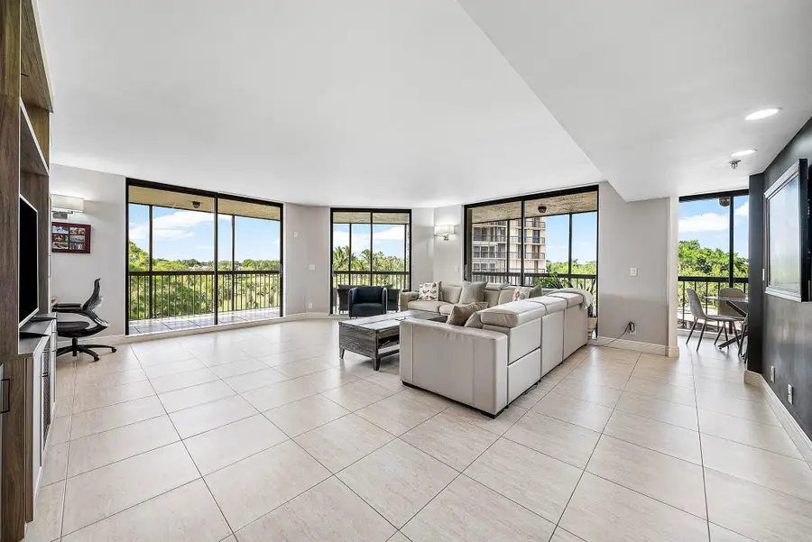 5279 Fountains Drive S #405, Lake Worth, FL 33467 - Image #3