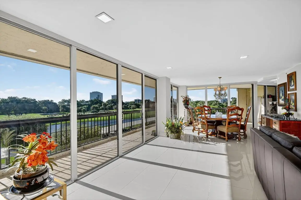 1900 Consulate Place #203, West Palm Beach, FL 33401 - Image #1