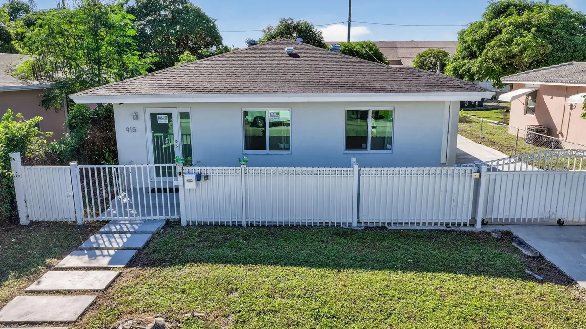 915 S F Street, Lake Worth Beach, FL 33460 - Image #1