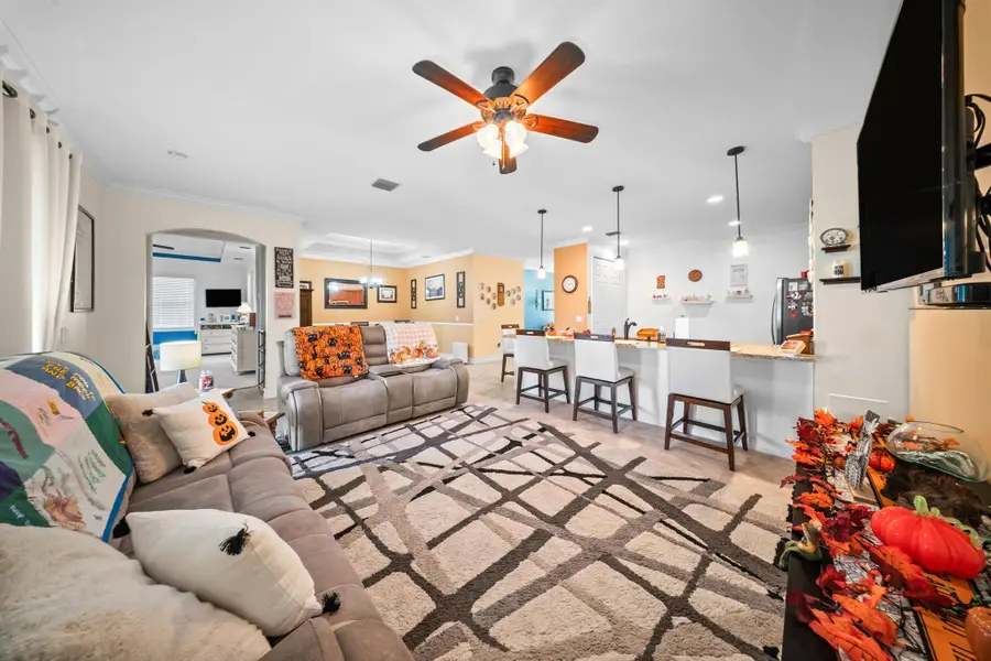 6244 NW Helmsdale Way, Port Saint Lucie, FL 34983 - Image #3