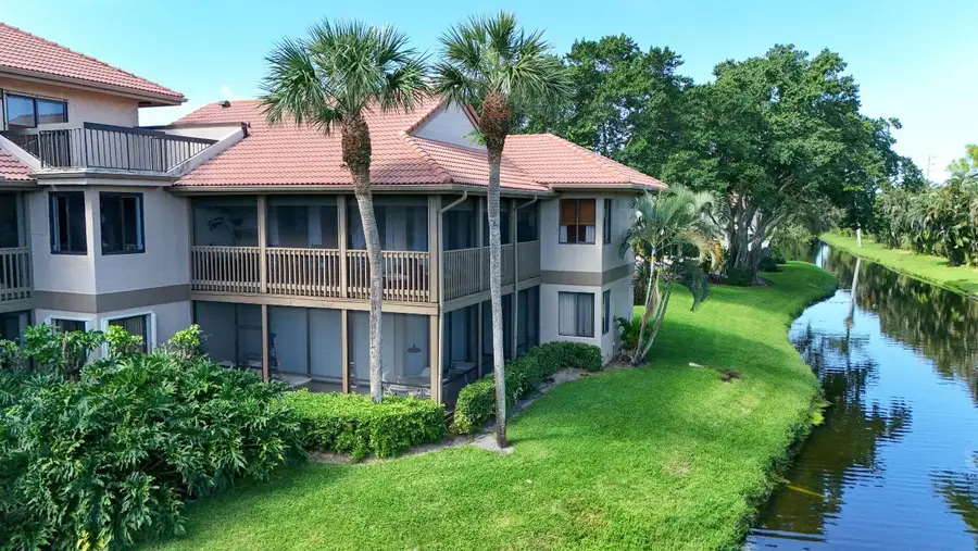 19199 Sabal Lake Drive, Boca Raton, FL 33434 - Image #2