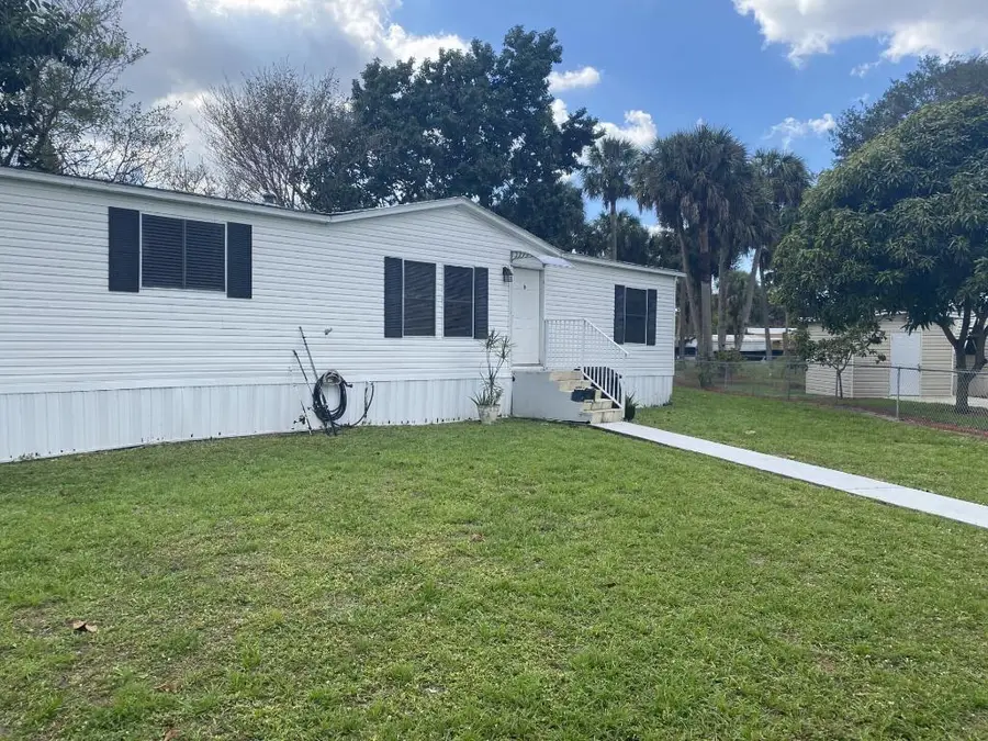 1531 Drexel Rd, Lot 304, West Palm Beach, FL 33417 - Image #3