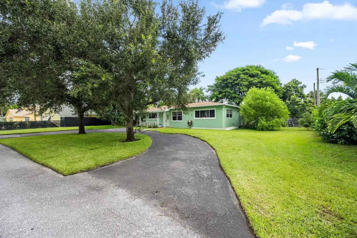 6400 Carambola Circle, West Palm Beach, FL 33406 - Image #1