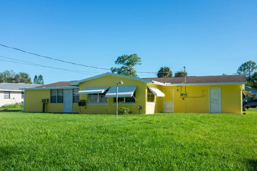 8006 Santana Avenue, Fort Pierce, FL 34951 - Image #3