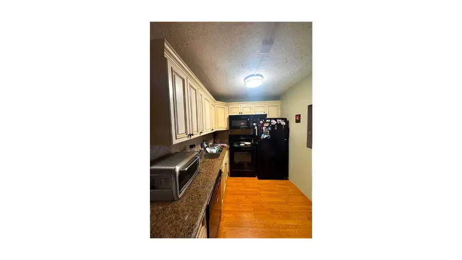 197 Kent L, West Palm Beach, FL 33417 - Image #3