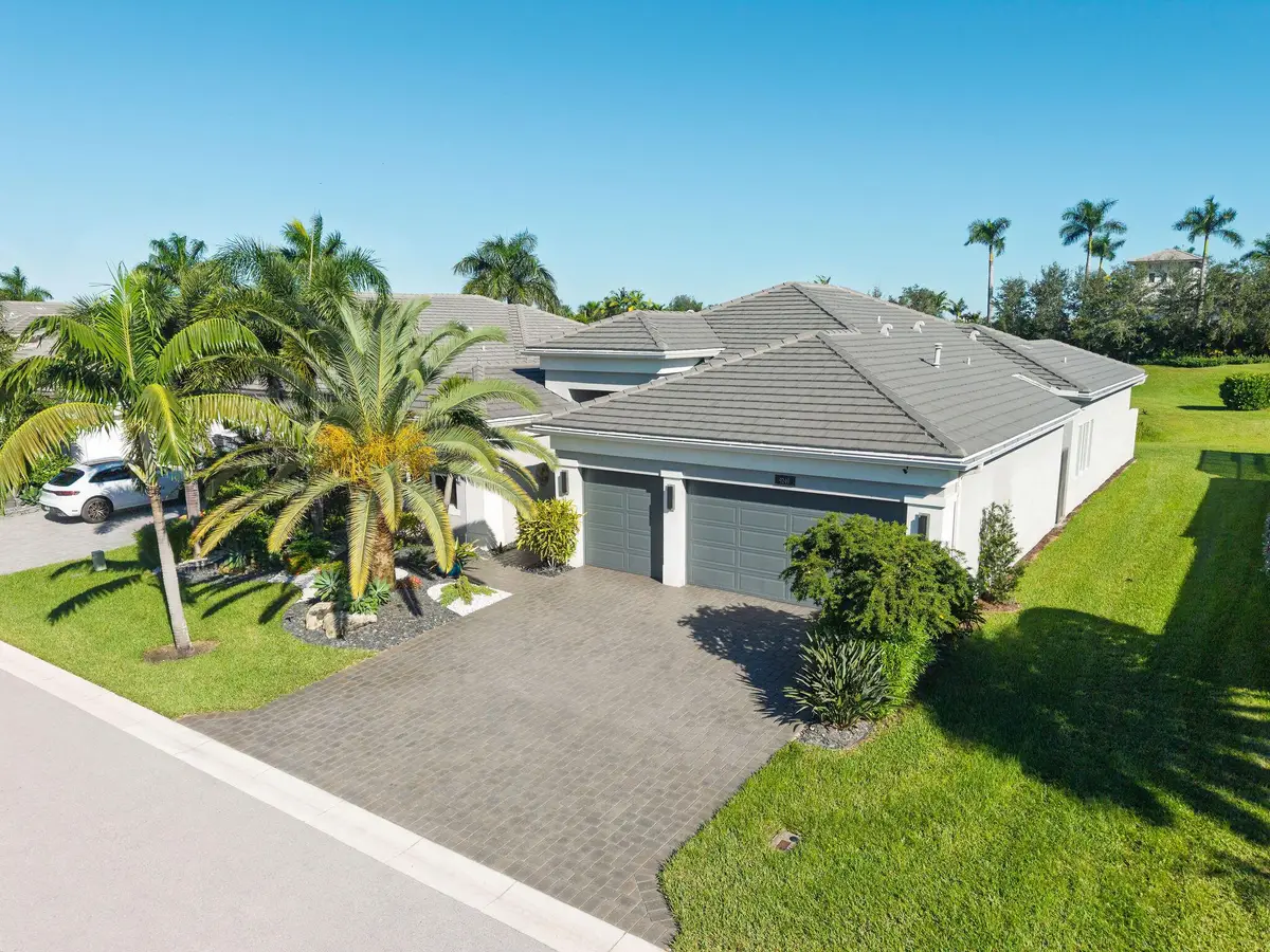 9249 Seahorse Bay Drive, Boynton Beach, FL 33473 - Image #1