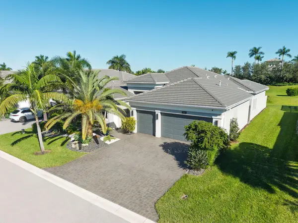 9249 Seahorse Bay Drive, Boynton Beach, FL 33473