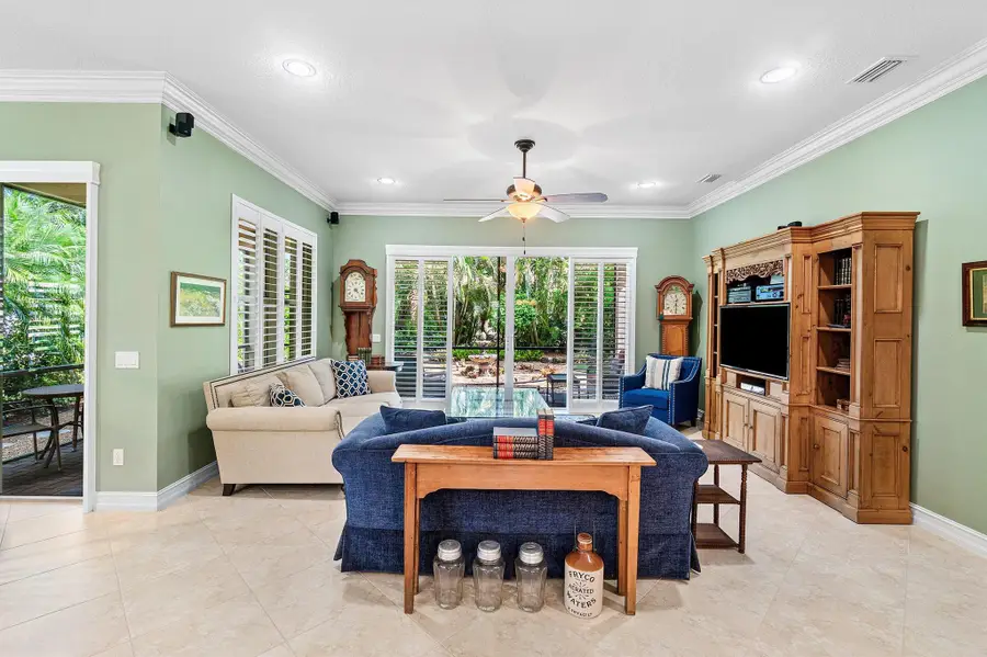 10826 Carmelcove Circle, Boynton Beach, FL 33473 - Image #2