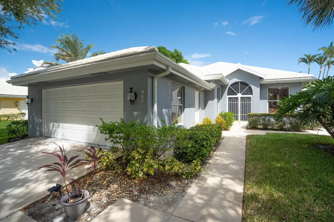 960 Bear Island Circle, West Palm Beach, FL 33409 - Image #1