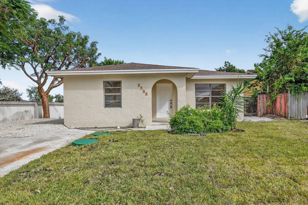 2747 Summit Boulevard, West Palm Beach, FL 33406 - Image #1