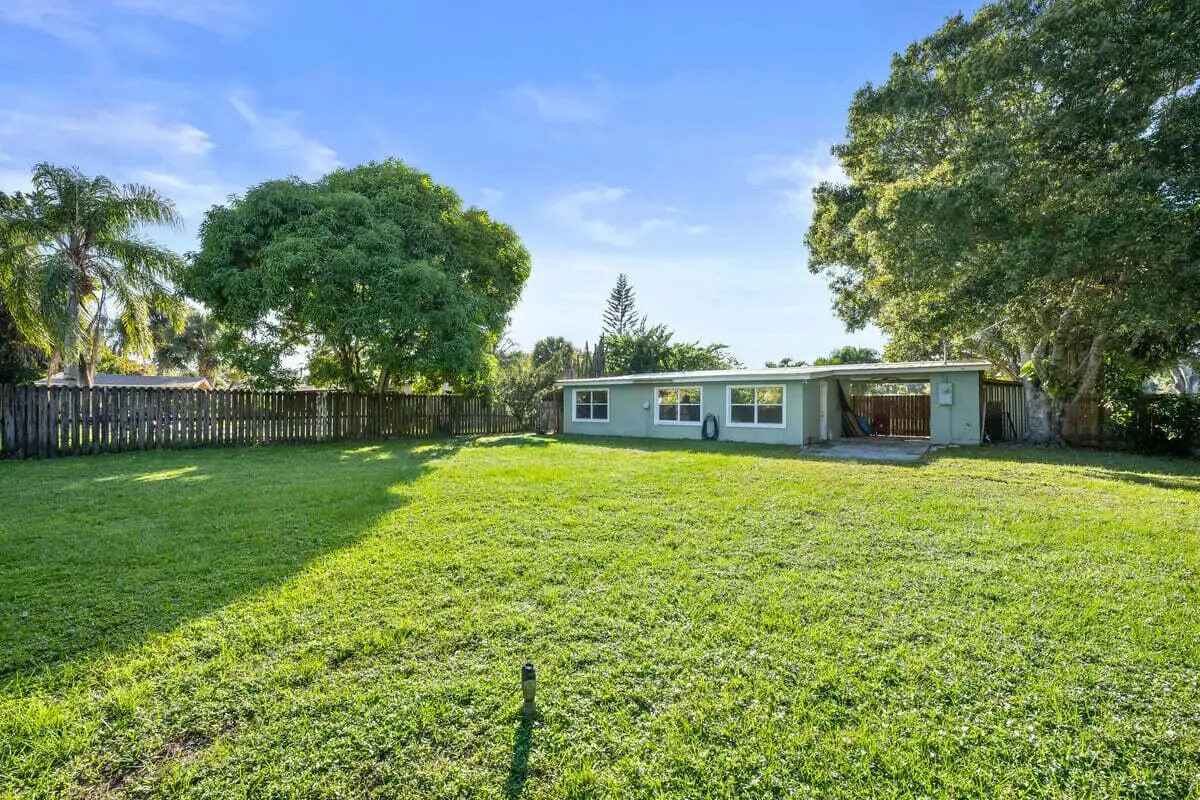 1875 45th Avenue, Vero Beach, FL 32966 - Image #1