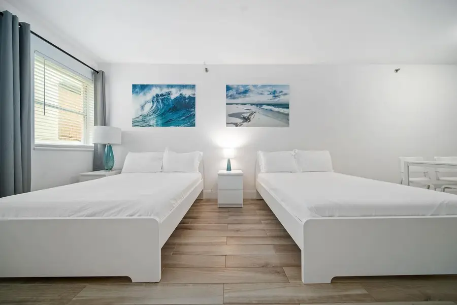 834 Ocean Drive #406, Miami Beach, FL 33139 - Image #3