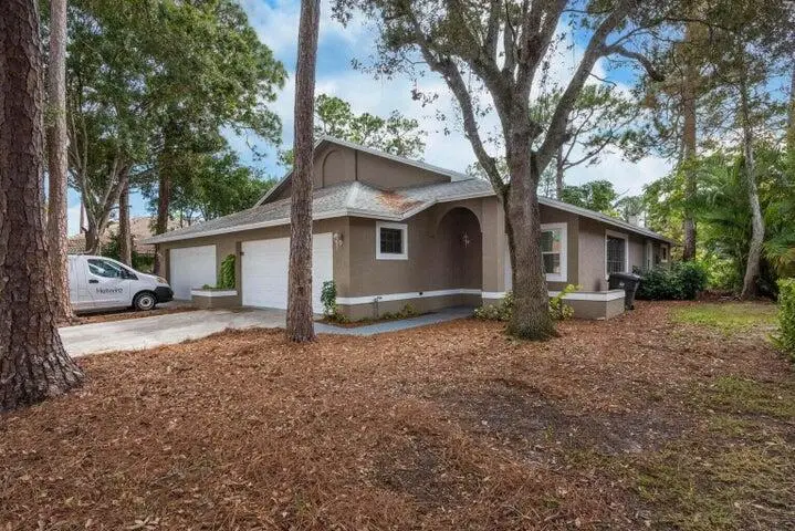 1025 Staghorn Street Street, Wellington, FL 33414 - Image #3