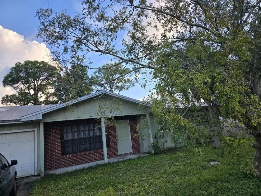 761 NW Bayshore Boulevard, Port Saint Lucie, FL 34983 - Image #1