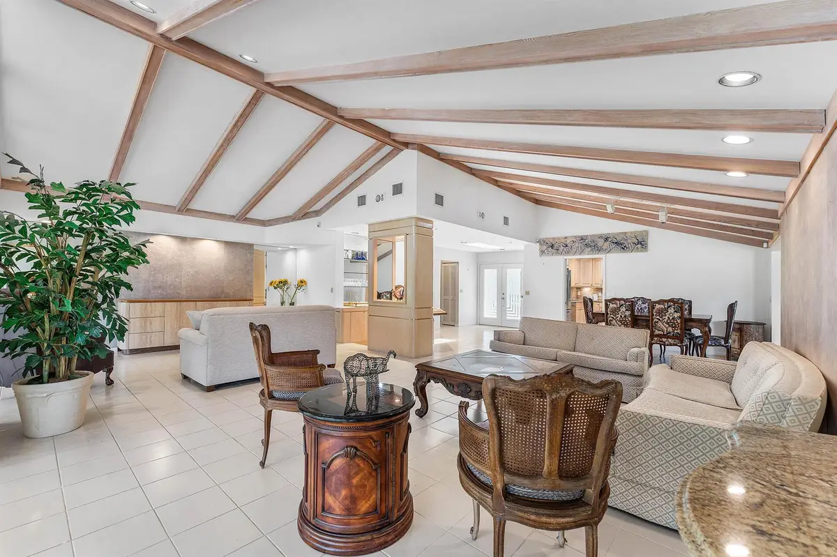 30 Hampshire Lane, Boynton Beach, FL 33436 - Image #1