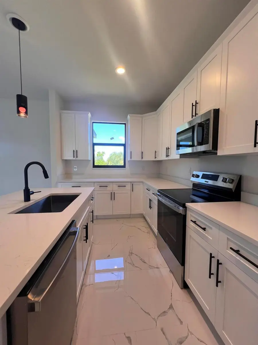 15725 Autry Circle, Port Charlotte, FL 33981 - Image #2