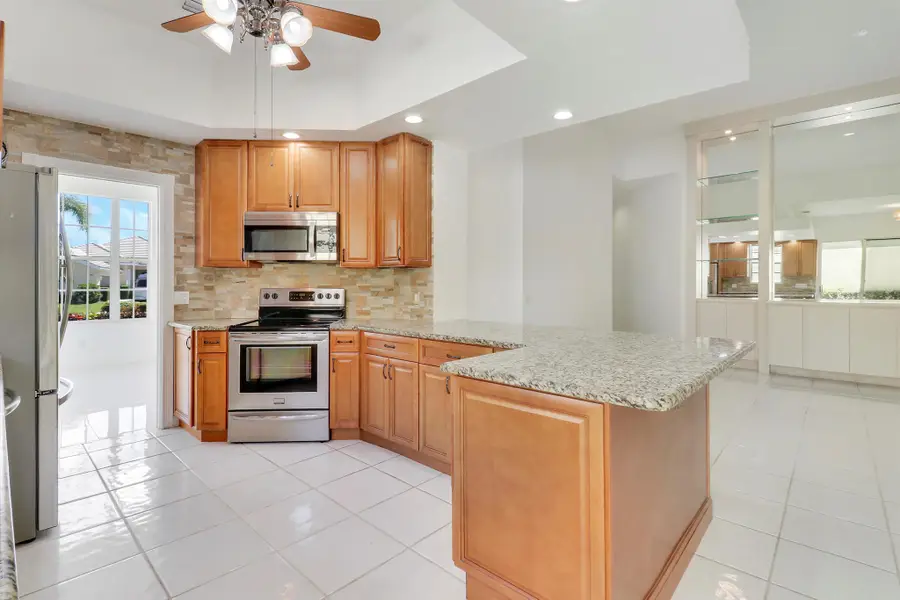 220 NW Bentley Circle, Port Saint Lucie, FL 34986 - Image #2