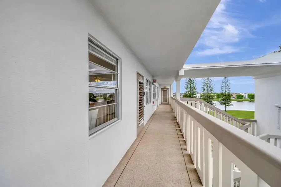 4039 Rexford #C, Boca Raton, FL 33434 - Image #2