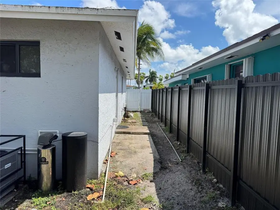 2223 Hope Street, Hollywood, FL 33020 - Image #3