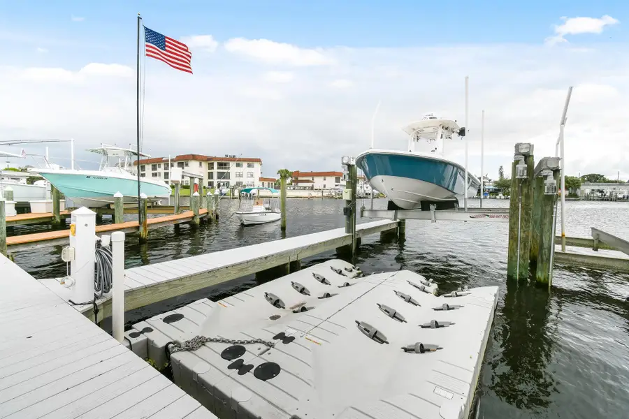 400 Northlake Court #104, North Palm Beach, FL 33408 - Image #3