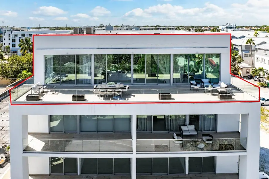 246 NE 6th Avenue #Ph, Delray Beach, FL 33483 - Image #2