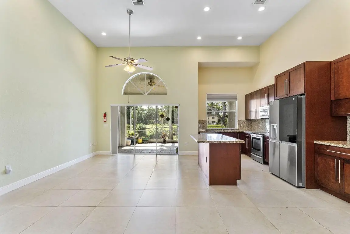7793 Highlands Cir, Margate, FL 33063 - Image #1