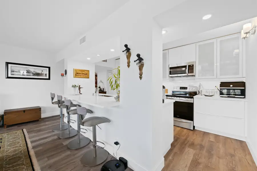 799 Jeffery Street #202, Boca Raton, FL 33487 - Image #2