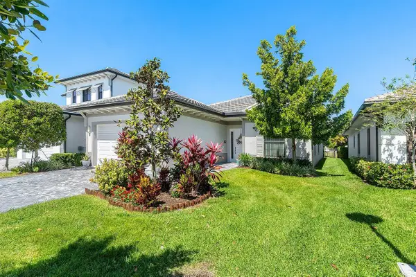 3049 Safflower Circle, West Palm Beach, FL 33401