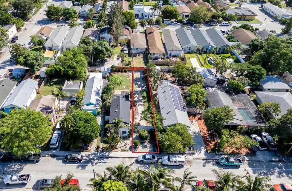 320 N D Street, Lake Worth Beach, FL 33460 - Image #1