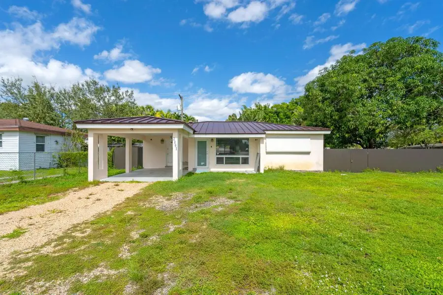 3301 SW 20th Court, Fort Lauderdale, FL 33312 - #2