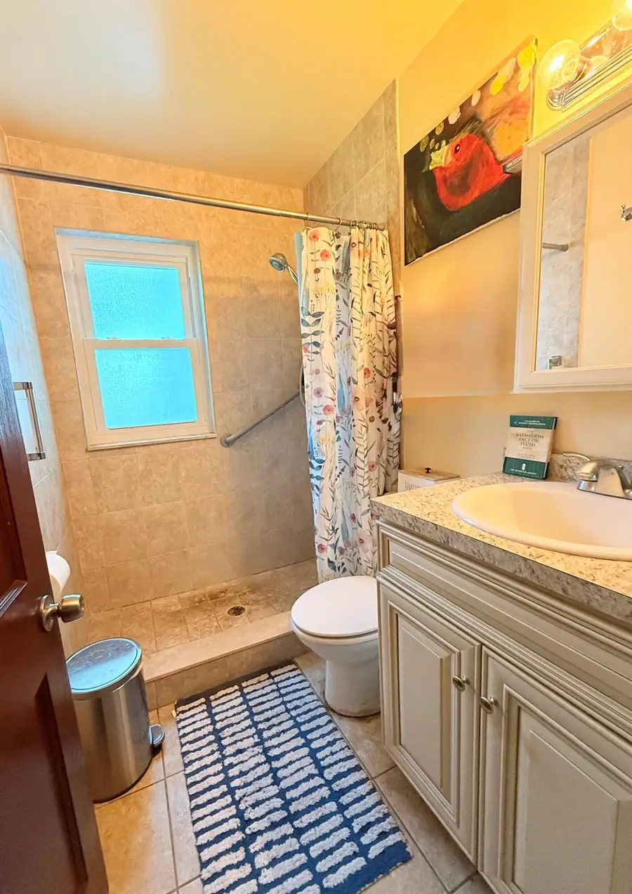 844 Bradley Street, West Palm Beach, FL 33405 - Image #2