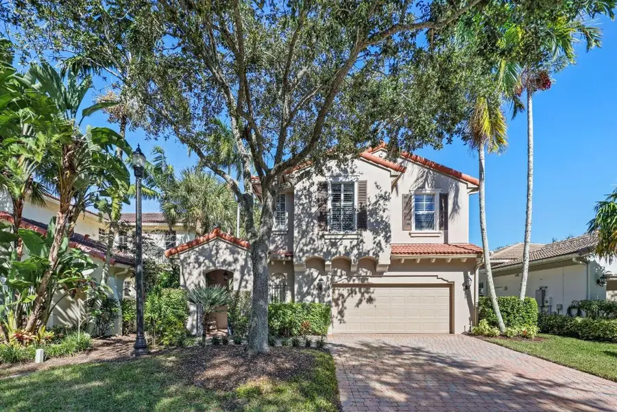 1820 Flower Drive, Palm Beach Gardens, FL 33410 - Image #3