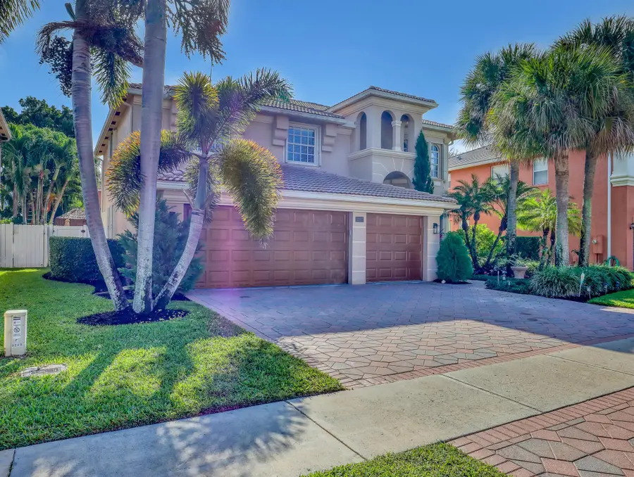 2227 Ridgewood Circle, Royal Palm Beach, FL 33411 - Image #2