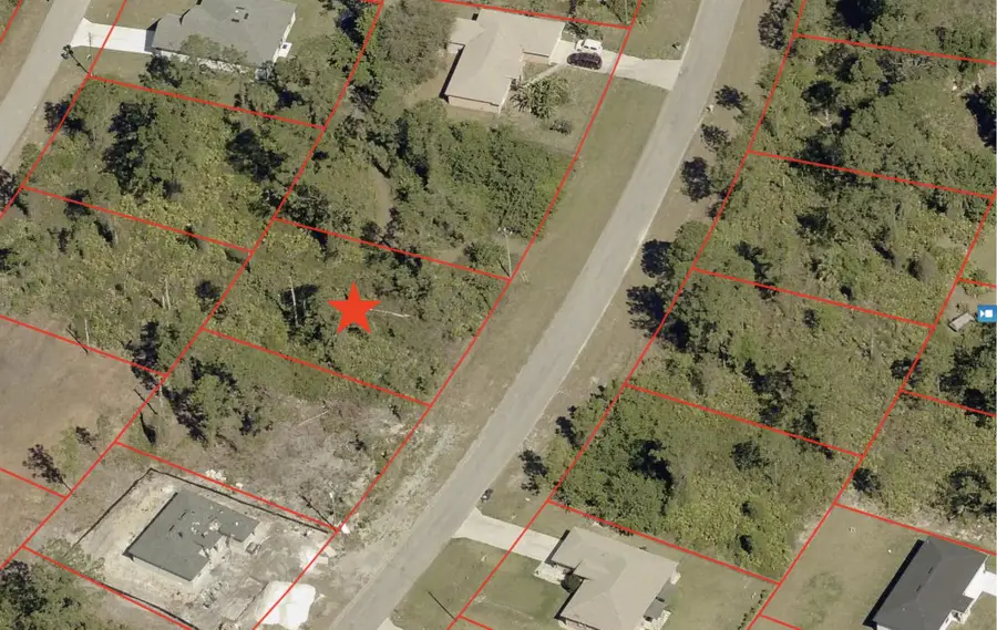 318 Mcarthur Boulevard, Lehigh Acres, FL 33974 - Image #2