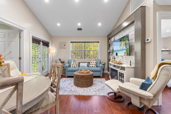 1616 SE Green Acres Circle #M-204, Port St Lucie, FL 34952