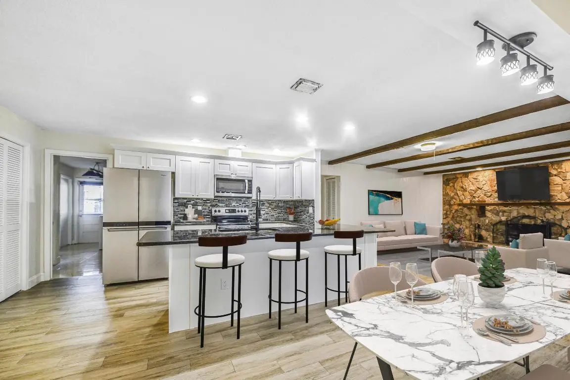 8385 NW 14th Street, Coral Springs, FL 33071 - Image #1