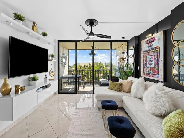 13 Royal Palm Way #5030, Boca Raton, FL 33432