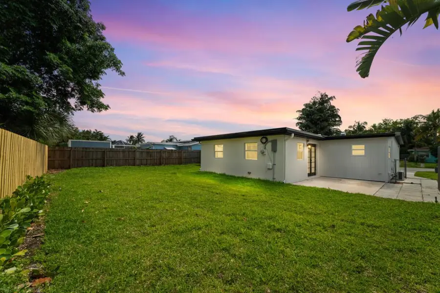 3797 Bahama Road, Palm Beach Gardens, FL 33410 - Image #2