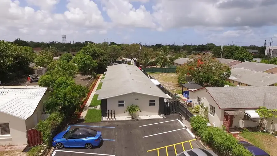 1216 N 16th Avenue N #10, Lake Worth Beach, FL 33460 - Image #2