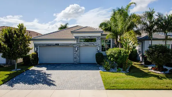 9858 Golden Dunes Lane, Boynton Beach, FL 33473