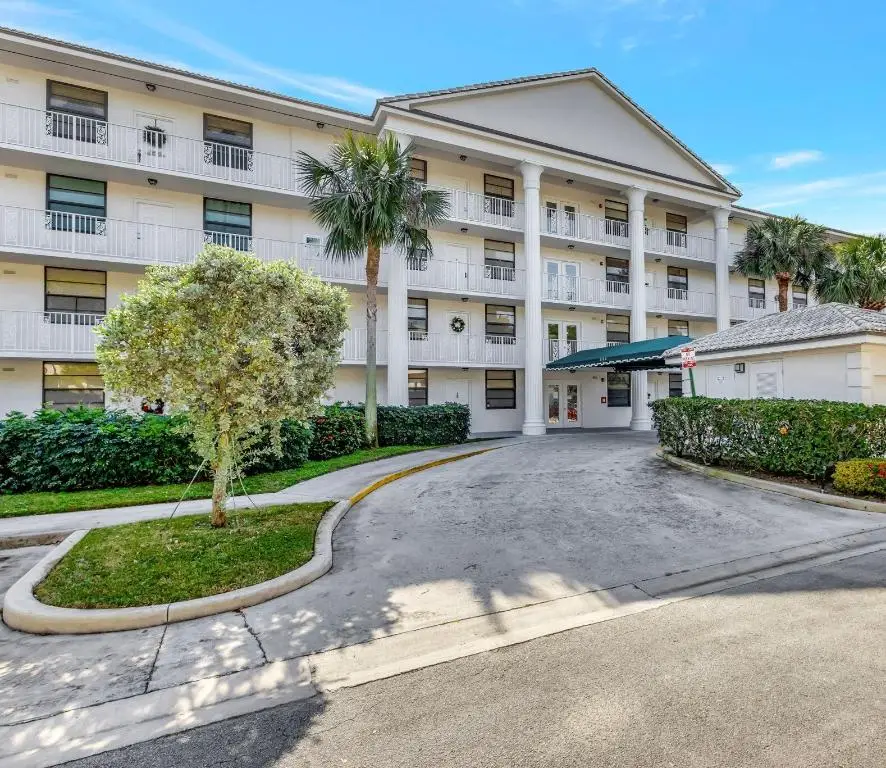 3516 Whitehall Drive #101, West Palm Beach, FL 33401 - Image #1