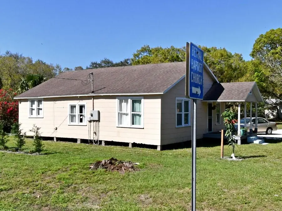 3195 Mcneil Road, Fort Pierce, FL 34981 - Image #2