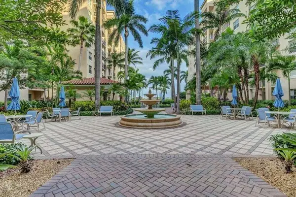 1801 N Flagler Drive #211, West Palm Beach, FL 33407