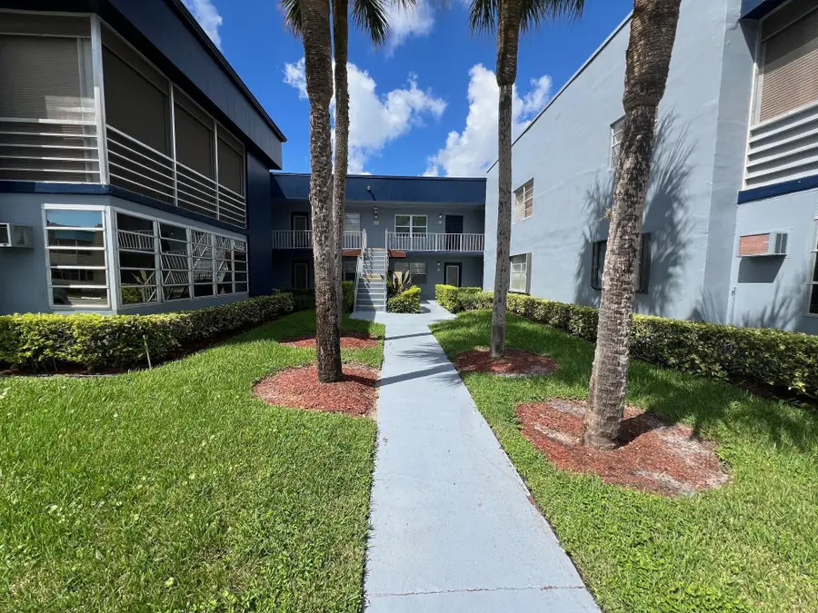 244 Burgundy F, Delray Beach, FL 33484 - Image #2