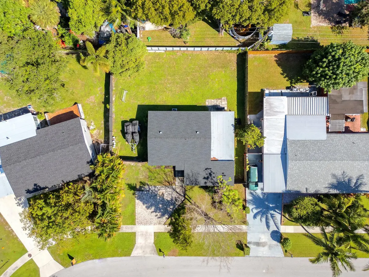 9148 Bamboo Drive, Palm Beach Gardens, FL 33410 - Image #1