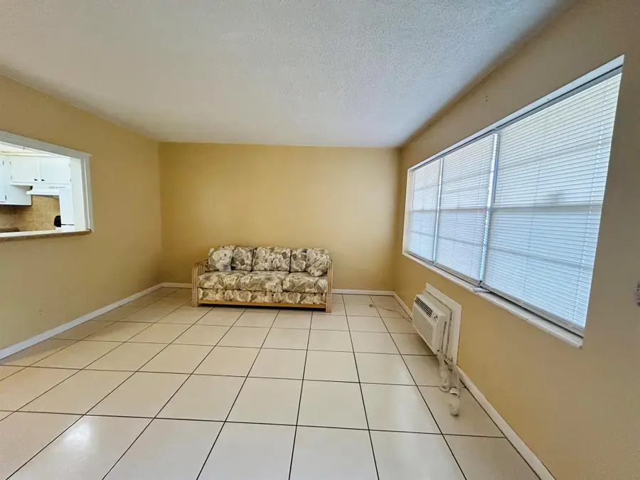 235 Canterbury K, West Palm Beach, FL 33417 - Image #3