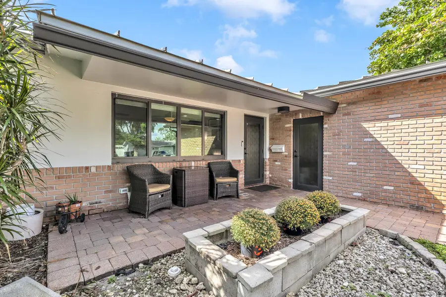 2000 NW 38th Street, Oakland Park, FL 33305 - Image #3