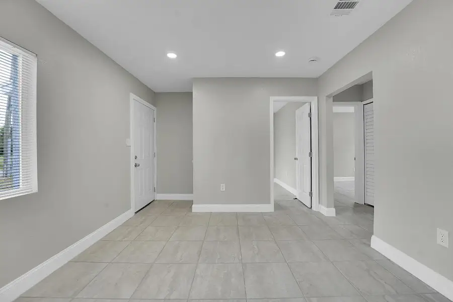 306 N 28th Street, Fort Pierce, FL 34947 - #3