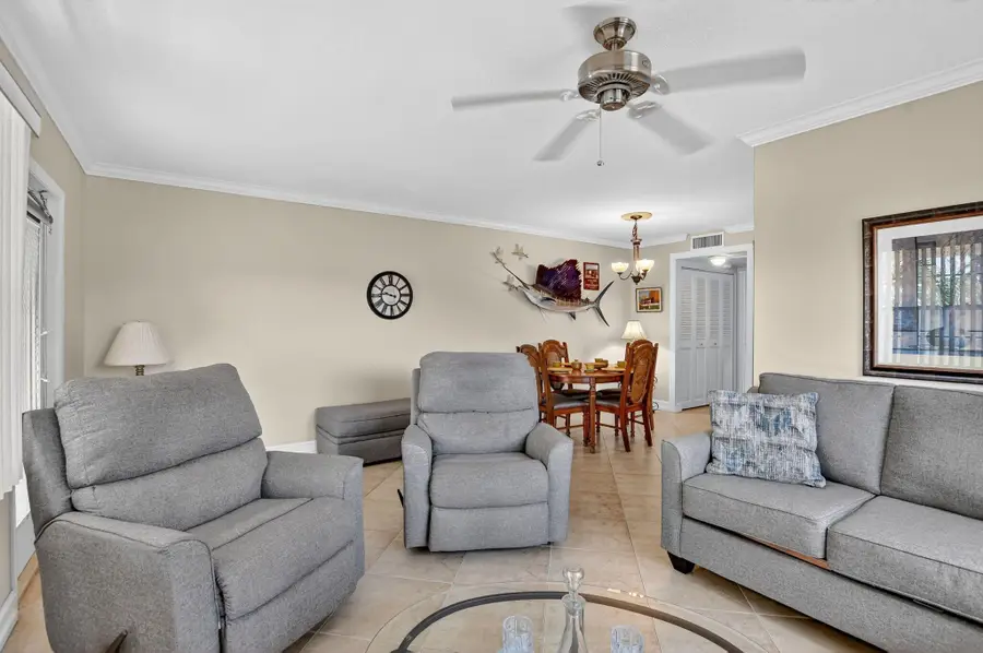 501 Tilford W, Deerfield Beach, FL 33442 - Image #3