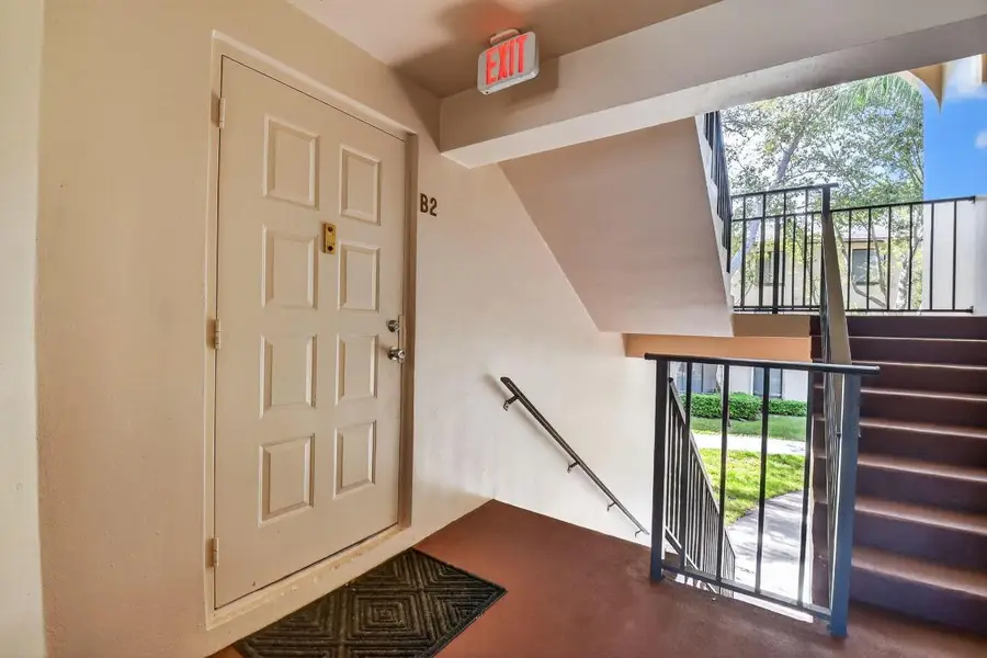 208 Foxtail Drive #B2, Greenacres, FL 33415 - Image #3
